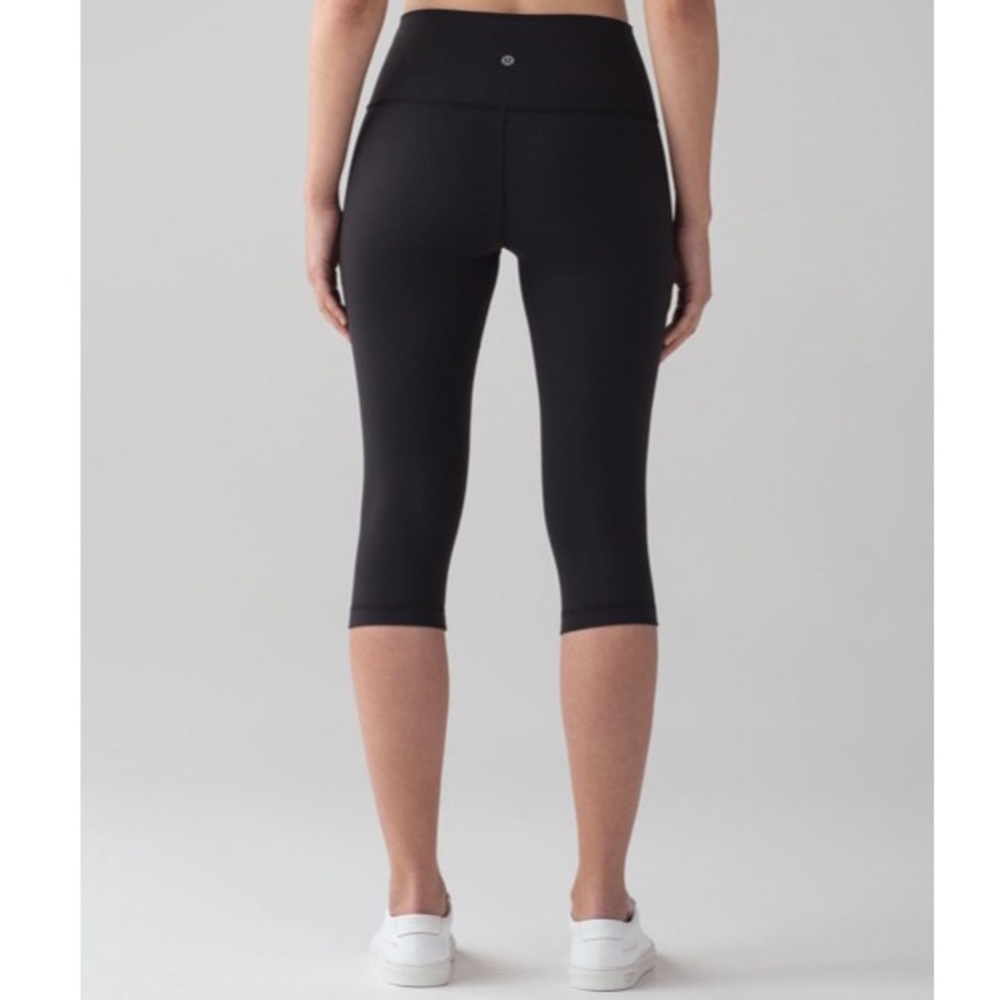 Lululemon Wunder Under Crop Leggings